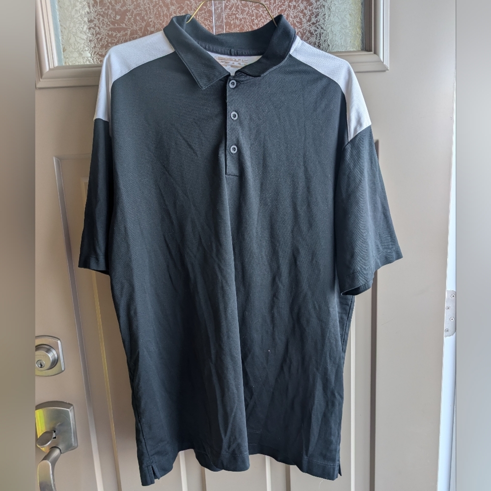 BNWOT Mens Sz Xl Nike Golf Shirt